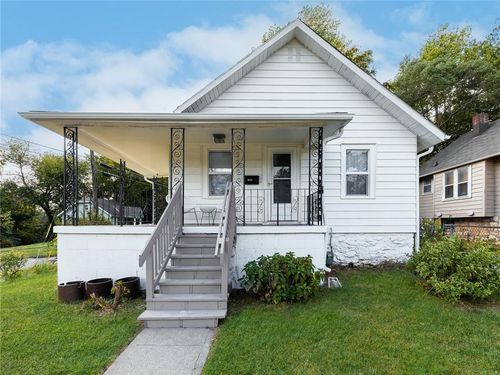 4206 Mission Rd, Kansas City, KS, 66103-2755 | Card Image