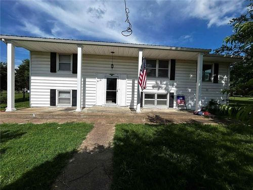 919 N 10th St, Humboldt, KS, 66748-1589 | Card Image