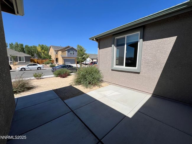 573 Country Hollow Dr, House other with 3 bedrooms, 2 bathrooms and 2 parking in Fernley NV | Image 6