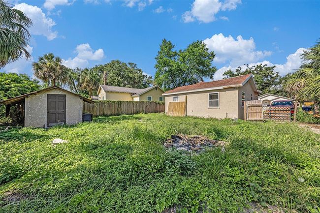 8606 N 9 Th St, House other with 2 bedrooms, 2 bathrooms and null parking in TAMPA FL | Image 13
