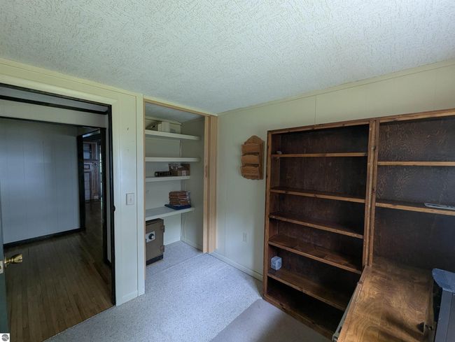 122 N Huron Rd, House other with 3 bedrooms, 2 bathrooms and null parking in Au Gres MI | Image 38