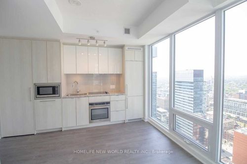 4111-115 Blue Jays Way, Toronto, ON, M5V0N4 | Card Image