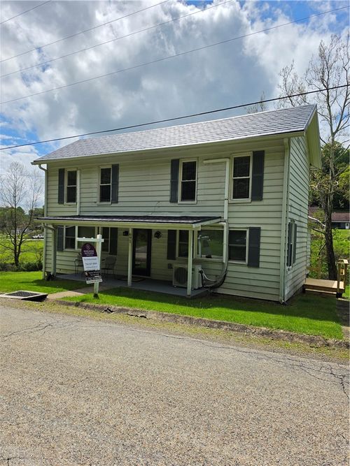 691 Old State Route 66, Greensburg, PA, 15601-6651 | Card Image