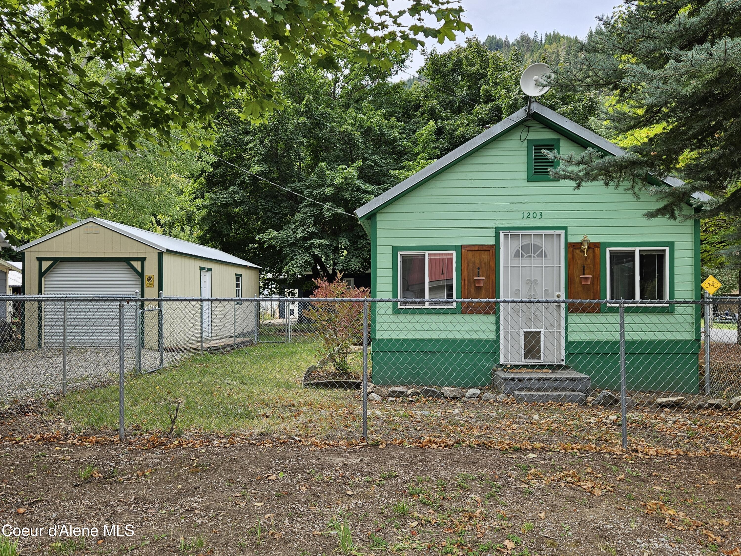 Garden Ave, Osburn, ID 83849