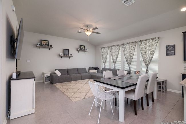 11322 Decidedly, House other with 3 bedrooms, 2 bathrooms and null parking in San Antonio TX | Image 7