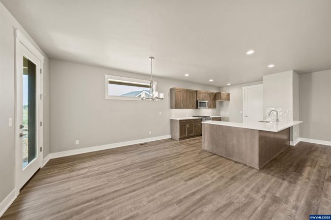 2522 Nw Redwood Cir, House other with 1 bedrooms, 2 bathrooms and null parking in Redmond OR | Image 13