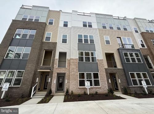 2516 Neabsco Common Pl, WOODBRIDGE, VA, 22191-4154 | Card Image