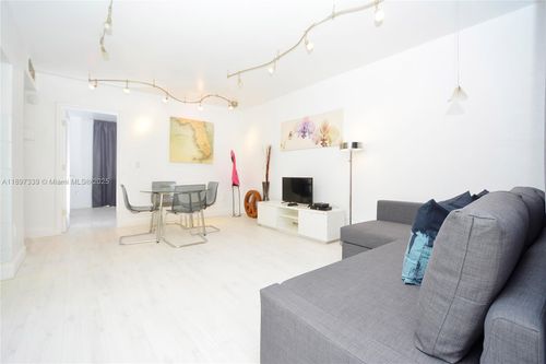 apt-2b-344 Meridian Ave, Miami Beach, FL, 33139-8733 | Card Image