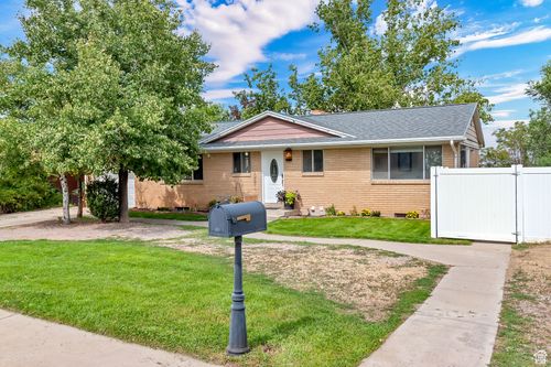 857 E 300 S, Payson, UT, 84651-3001 | Card Image