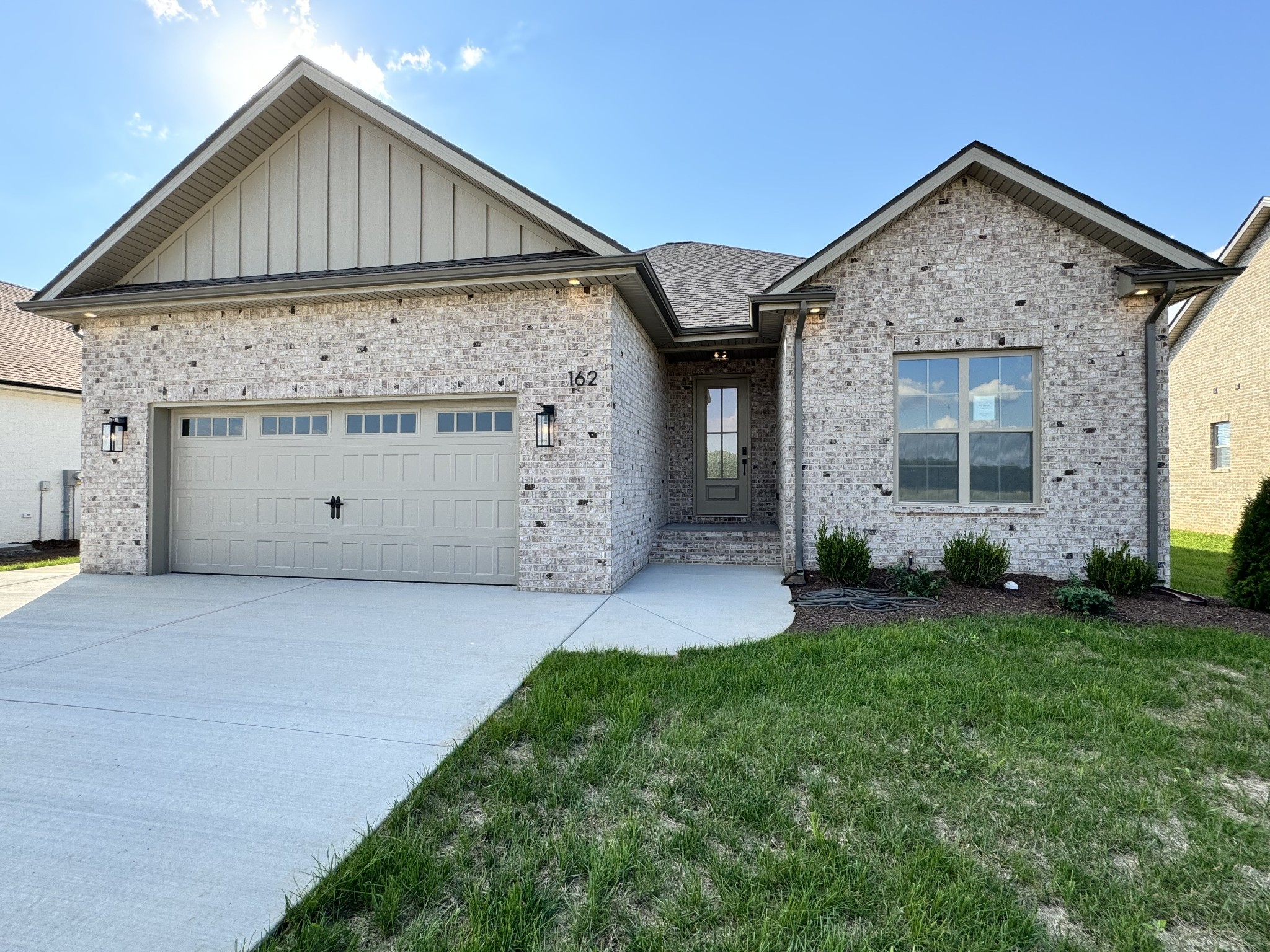 Aspen Pine Dr, Clarksville, TN 37043