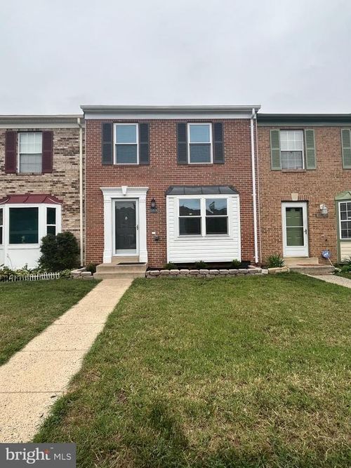 10804 Wall St, FREDERICKSBURG, VA, 22408-2068 | Card Image