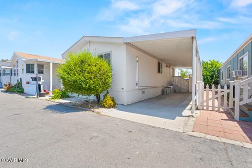 spc-16-18145 Soledad Canyon Rd, Canyon Country, CA, 91387-5756 | Card Image
