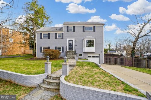 6001 Marquette Ter, BETHESDA, MD, 20817-1752 | Card Image