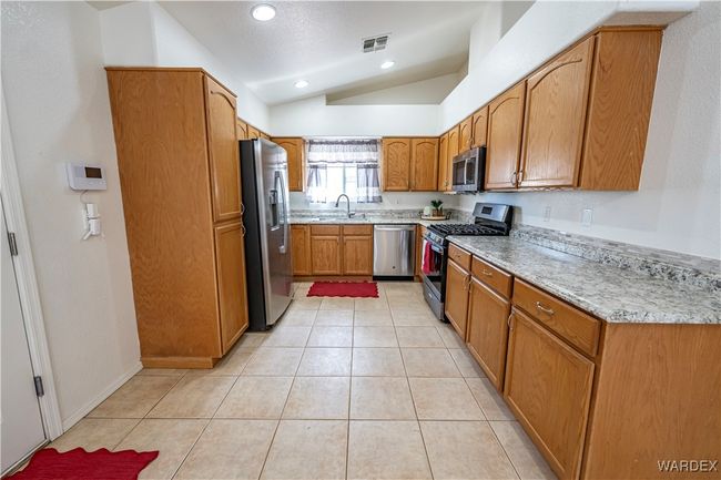 Kitchen | Image 29