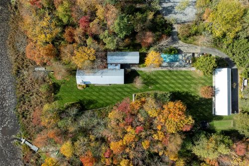 29 Drake Rd, Clinton Corners, NY, 12514-2336 | Card Image