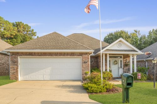 123 Willow Brook Dr, Hattiesburg, MS, 39402-1488 | Card Image