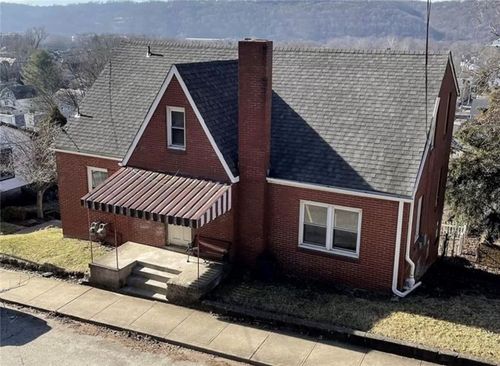 612 Hopkins St, Sewickley, PA, 15143-1648 | Card Image