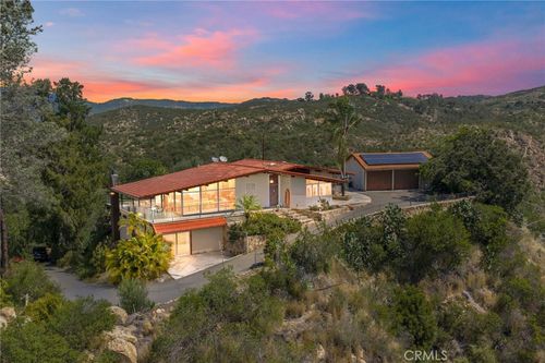 39435 De Luz Rd, Fallbrook, CA, 92028-8548 | Card Image