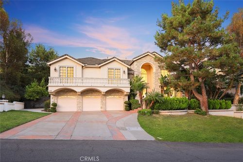 2832 Oak Knoll Dr, Diamond Bar, CA, 91765 | Card Image
