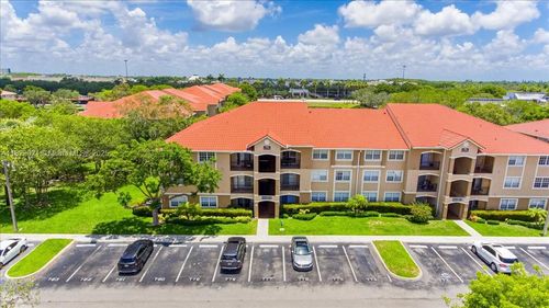 20103-11631 Sw 2nd St, Pembroke Pines, FL, 33025-4909 | Card Image