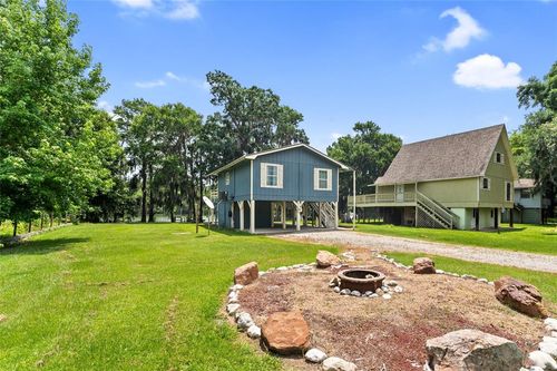 749 Ferguson Dr, Cleveland, TX, 77327-8253 | Card Image