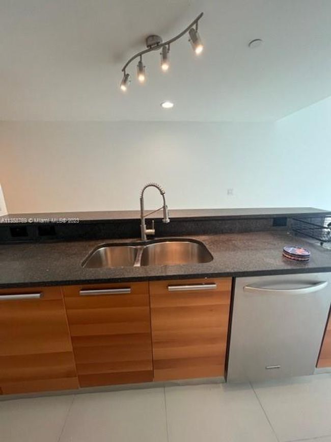 128 - 2950 Ne 188th St, Condo with 1 bedrooms, 1 bathrooms and null parking in Aventura FL | Image 33