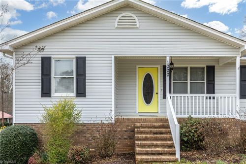 1000 Chisholm Rd, Ramseur, NC, 27316-9708 | Card Image