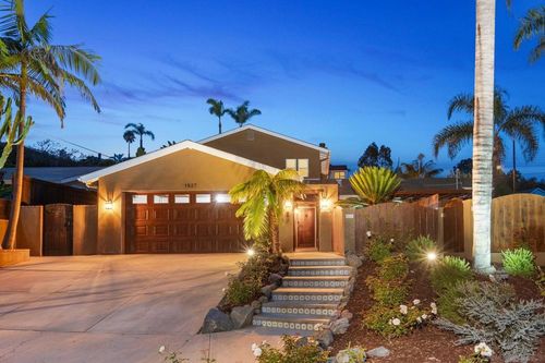 1927 Playa Riviera Dr, Cardiff by the Sea, CA, 92007-1431 | Card Image