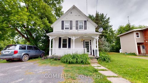 41 Main St S, Newington, ON, K0C1Y0 | Card Image