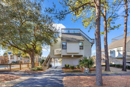 100 Oyster Catcher Pl, Pawleys Island, SC, 29585-5154 | Card Image