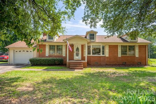 218 S Plantation Rd, Lancaster, SC, 29720-1846 | Card Image