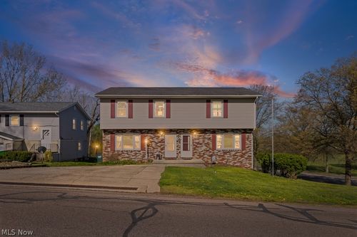 720-722 Newton Street, Barberton, OH, 44203 | Card Image
