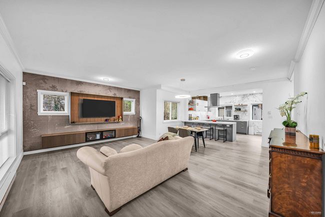 4 - 2115 Spring St, Townhouse with 4 bedrooms, 3 bathrooms and 3 parking in Port Moody BC | Image 5
