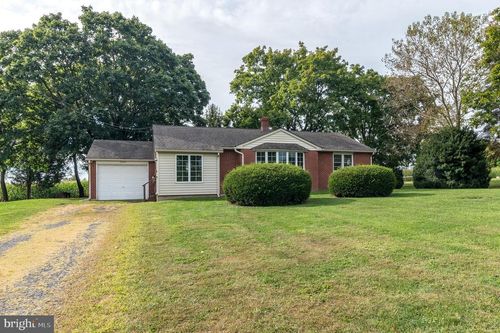 2385 W Zion Hill Rd, QUAKERTOWN, PA, 18951-4026 | Card Image