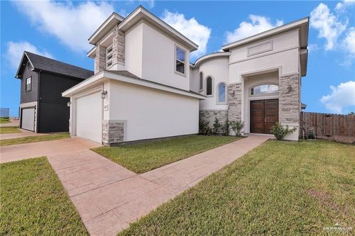 3817 Santa Fe St, Edinburg, TX, 78542-5637 | Card Image
