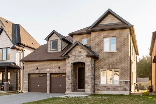 652 Park Rd, Innisfil, ON, L9S0E8 | Card Image