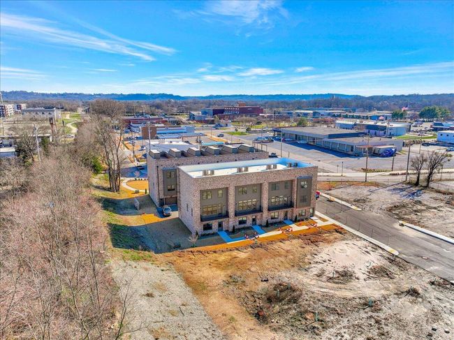 1443 Caldwell Ln, Townhouse with 3 bedrooms, 4 bathrooms and null parking in Chattanooga TN | Image 17