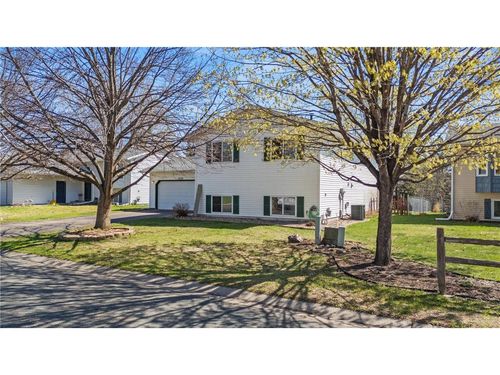18308 Echo Dr, Farmington, MN, 55024-9120 | Card Image