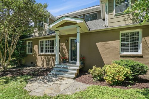674 Hill Rd, Brentwood, TN, 37027-4420 | Card Image