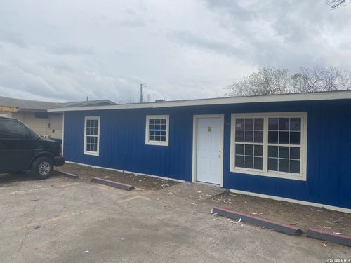 102-103-4530 Walzem Rd, San Antonio, TX, 78218-2044 | Card Image
