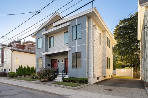 35-35 Bacon St, Watertown, MA, 02472-2336 | Card Image