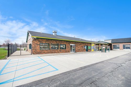 420 W Michigan Ave, Clinton, MI, 49236-9685 | Card Image