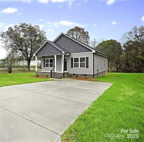 2-1065 Roberts St, China Grove, NC, 28023-2342 | Card Image