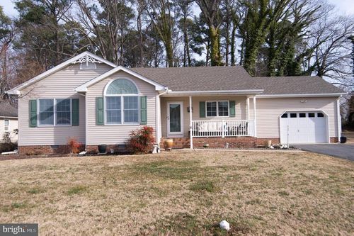 3 Holly Ter, CAMBRIDGE, MD, 21613-1301 | Card Image