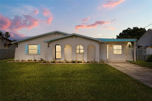 611 N Forrest Ave, KISSIMMEE, FL, 34741-4814 | Card Image