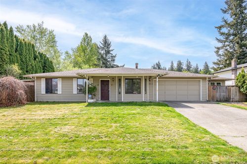 5814 37th St Se, Auburn, WA, 98092-7318 | Card Image