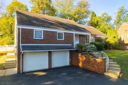 2 S Audlen Ter, Springfield, NJ, 07081-2110 | Card Image