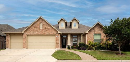 7817 Rancho Vista Blvd W, Corpus Christi, TX, 78414-3301 | Card Image