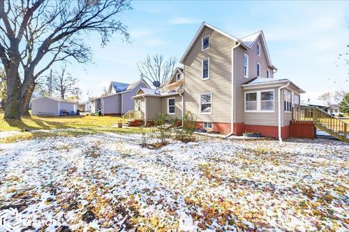 602 E Maple St, Hubbard, IA, 50122-7727 | Card Image