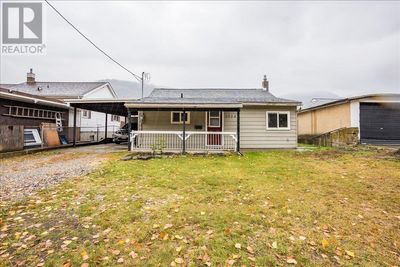 2034 8 Th Ave, House other with 2 bedrooms, 1 bathrooms and 4 parking in Trail BC | Image 1